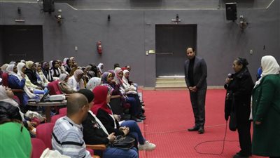 التسويق وريادة الأعمال ضمن لقاءات الملتقى 15 لفتيات 