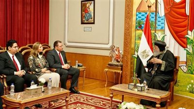  رئيس هيئة الاعتماد والرقابة الصحية يلتقي قداسة البابا تواضروس الثاني لمناقشة التعاون لحصول المنشآت الصحية التابعة للكنيسة على اعتماد GAHAR