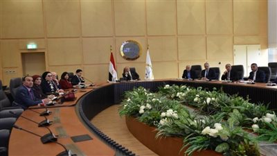 وزير النقل يستعرض استراتيجية وخطط ومشروعات الوزارة بدمياط (صور)