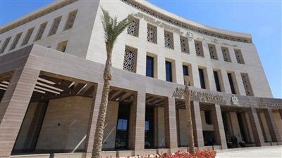 وزير التعليم يطمئن على الحالة الصحية للطلاب المصابين في حادث السيرك