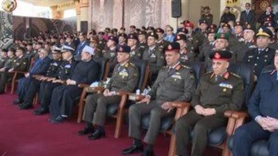 وزير الدفاع يشهد حفل إنتهاء فترة الإعداد العسكرى لطلبة الكليات العسكرية ويؤكد على دعم مصر الكامل للقضية الفلسطينية