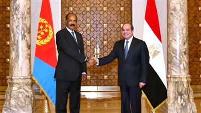 السيسي يستقبل رئيس إريتريا في قصر الاتحادية (صور)