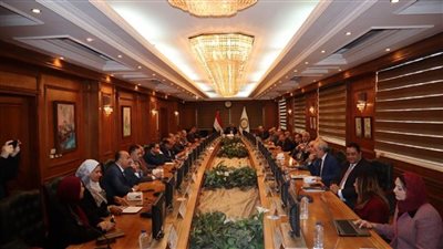 المجلس الأعلى لشئون التعليم والطلاب يعقد اجتماعه الدوري (صور)