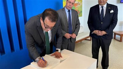 وزير الصحة يبحث مع «بايو كوبا فارما» التعاون في تطوير صناعة اللقاحات