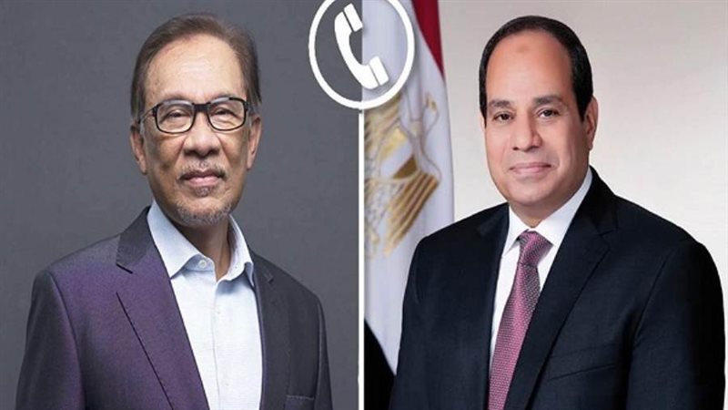 الرئيس السيسي يتلقى