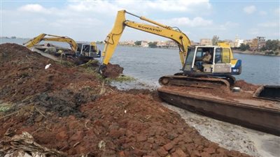 وزير الري يتابع أعمال تطوير وحماية نهر النيل وفرعيه (صور)