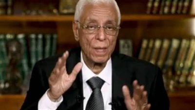 مكرمة في الإسلام.. حسام موافي: قضية المرأة وهمية