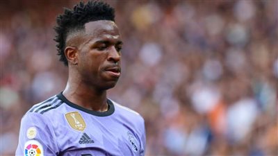 هتافات عنصرية ضد فينيسيوس.. ونجم ريال مدريد يرفع دعوى للاتحاد الأوروبي