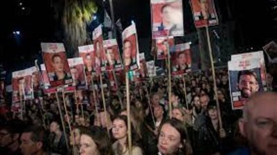 تظاهرات في تل أبيب احتجاجا على حكومة نتنياهو والمطالبة بإطلاق سراح المحتجزين