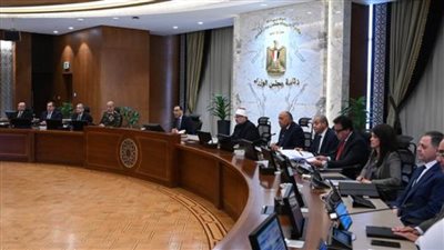 رئيس الوزراء مهنئا بذكرى العاشر من رمضان: ستبقى عيدا لتخليد كفاءة وبسالة قواتنا المسلحة (صور)