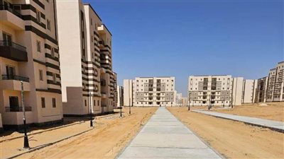 وزير الإسكان يتابع موقف تنفيذ وحدات المبادرة الرئاسية 