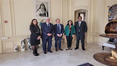 وزير التعليم العالي يبحث تعزيز التعاون مع عدد من رؤساء الجامعات الفرنسية (صور)