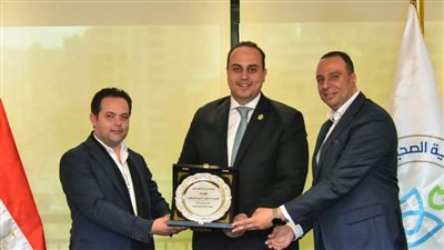 رئيس هيئة الرعاية الصحية يبحث التعاون مع سمينس لتطوير نظام إدارة المباني 