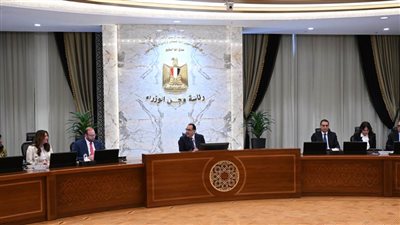 رئيس الوزراء يلتقي وفدًا من أعضاء مجلس النواب الأمريكي (صور)