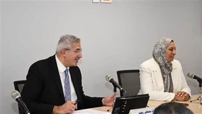 المجلس الأعلى لشئون الدراسات العليا والبحوث يعقد اجتماعه الدوري