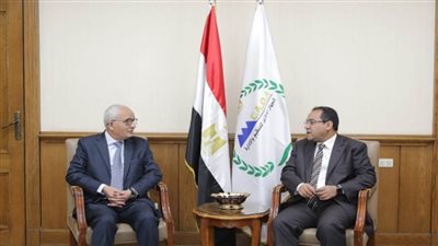 التعليم والتنظيم والإدارة يبحثان شروط التقدم لمسابقة شغل أكثر من 18 ألف وظيفة معلم مساعد (صور)