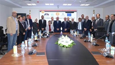 التنمية المحلية والعربية للتصنيع يوقعان عقد إنشاء 4 مصانع لتدوير المخلفات الصلبة (صور)