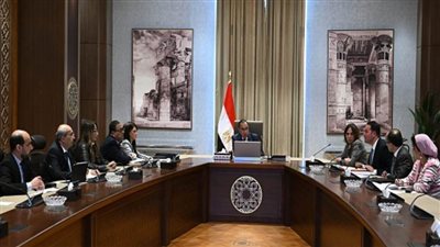 رئيس الوزراء يتابع جهود دعم تنفيذ وثيقة سياسة ملكية الدولة (صور)
