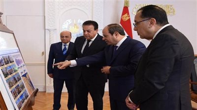 الرئيس السيسي يطلع على معدلات الإنجاز بعدد من المشروعات القومية في قطاع الصحة (صور)