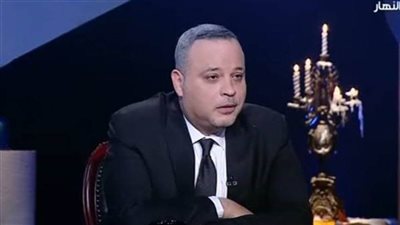 جبتها من شعرها ومنعتها تمثل».. تامر عبدالمنعم: كنت خطيب زينة في 1999