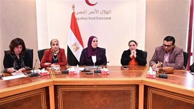 وزيرة التضامن تتابع الموقف التنفيذي لـ