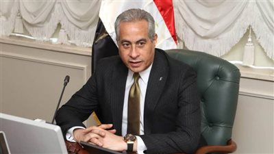 العمل تُتَابِع تنفيذ قرار إجازة عيد الفطر لعمال القطاع الخاص