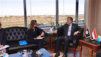 وزير السياحة والآثار ومدير المكتب الإقليمي لليونسكو بالقاهرة يبحثان سبل تعزيز التعاون المشترك