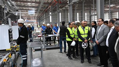 مدبولي: الدولة ستدعم بقوة أي توجُّه لتوطين الصناعات المختلفة في مصر