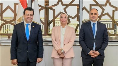 وزيرة البيئة تشهد مراسم توقيع بروتوكول تعاون بين جهاز شئون البيئة ومؤسسة حارتنا المصرية للتنمية المستدامة