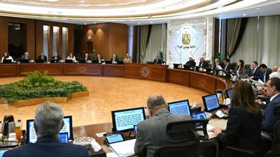 رئيس الوزراء يُهنئ الرئيس السيسي والقوات المُسلحة البواسل والشعب المصري العظيم بمُناسبة الذكرى الثانية والأربعين لعيد تحرير سيناء