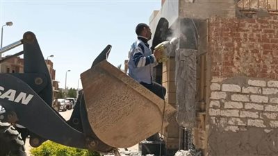 وزير الإسكان: استرداد 9587م2 بالسويس الجديدة وإزالة مخالفات بناء بالشروق وزايد وبني سويف الجديدة