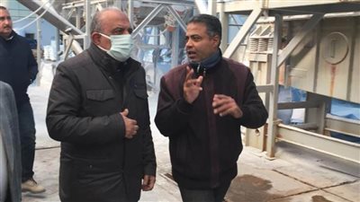 وزير قطاع الأعمال يبحث تطوير ملاحة 