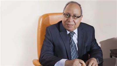 د محمد عبد القادر طبيب ولا كل الاطباء