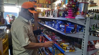 محافظ المنيا: ضبط 415 مخالفة خلال حملات تموينية مكبرة على المخابز والأسواق 