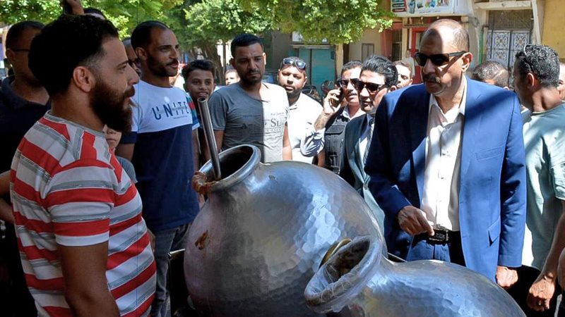 أثناء تفقد المحافظ