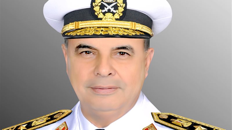 الفريق أحمد خالد