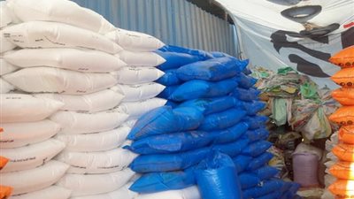 ضبط 8 أطنان أسمدة مجهولة المصدر خلال حملة تفتيشية بالشرقية