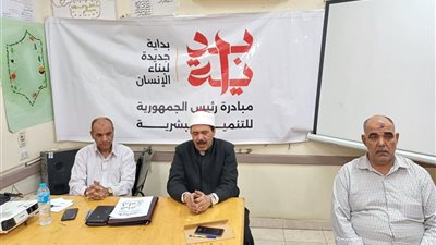 رئيس منطقة سوهاج الأزهرية يتفقد البرامج التدريبية للإداريين