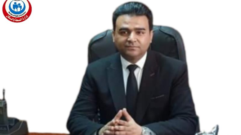 الدكتور عمرو دويدار