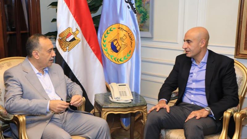 وزير التعليم خلال