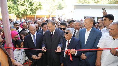 محافظ سوهاج يفتتح مستشفى 