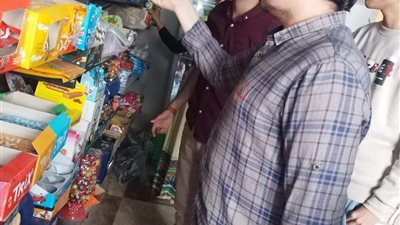 تحرير 382 مخالفة تموينية متنوعة خلال حملات على الأسواق والمخابز بسوهاج