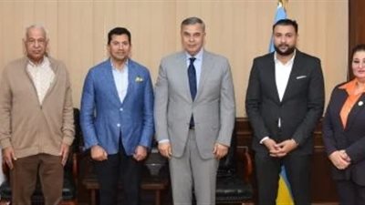 لبحث المشكلات العالقة.. وزير  الرياضة يلتقى رؤساء ومسئولى أندية الإسكندرية