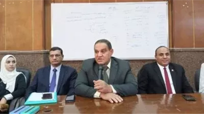 ندوة عن دور الطالب الجامعي في مجال محو الأمية بجامعة سوهاج