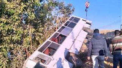 انقلاب أتوبيس بسوهاج وإصابة عدد من الموظفين