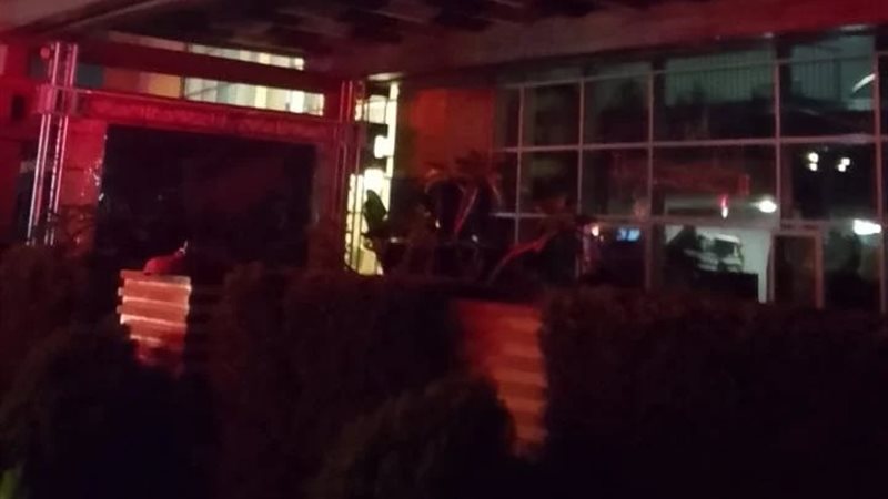 حريق محدود بمطعم