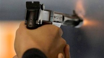 إصابة ربة منزل بطلق ناري حال عبث زوجها بسلاح كان بحوزته في سوهاج