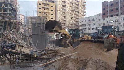 إزالة 178 حالة تعدٍ على أراضي أملاك الدولة بالمرحلة الثالثة في الأقصر