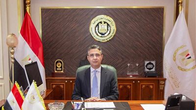 وزير التموين يؤكد أهمية تعزيز التصنيع المحلي لتقليل الاعتماد على الواردات