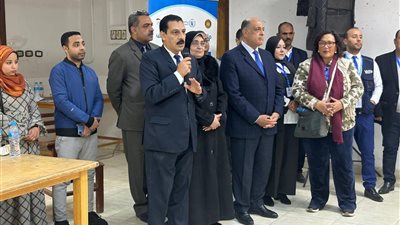 العمل بسوهاج: 